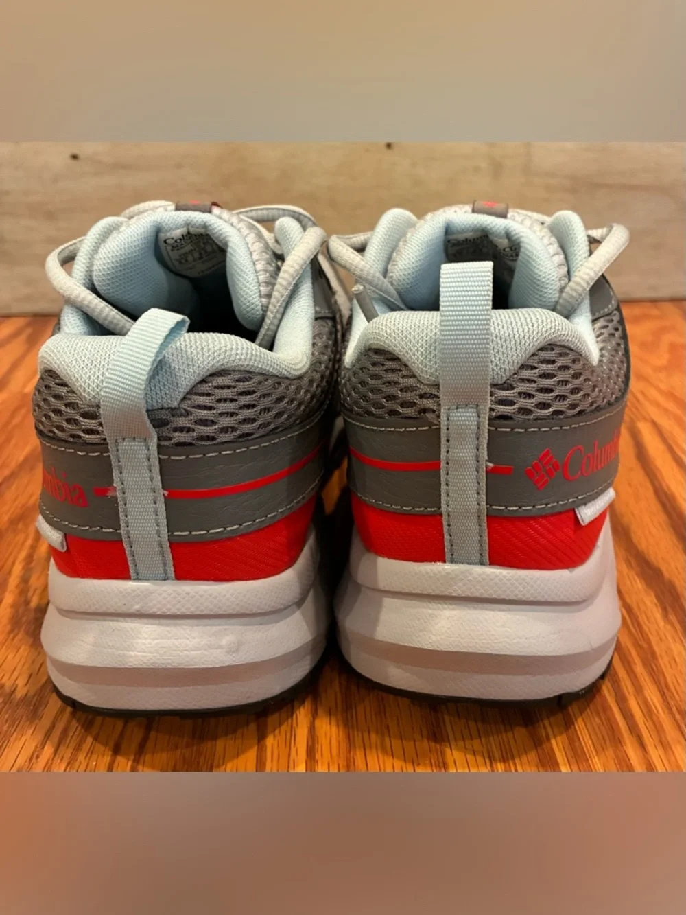 Columbia Women’s Waterproof Trail Sneakers Gray Red Mesh Hiking Shoes Size 8.5 - Picture 7 of 11